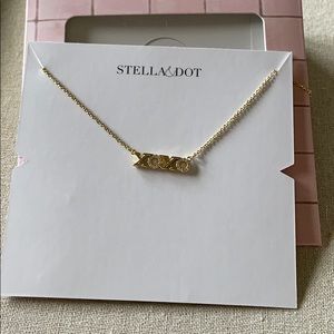 Stella & Dot XOXO Gold Necklace